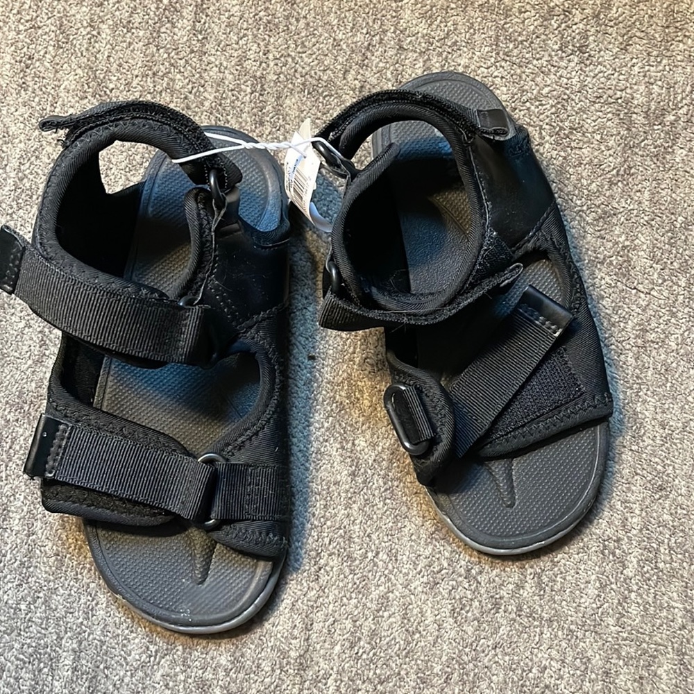Boys Velcro sandals size 12